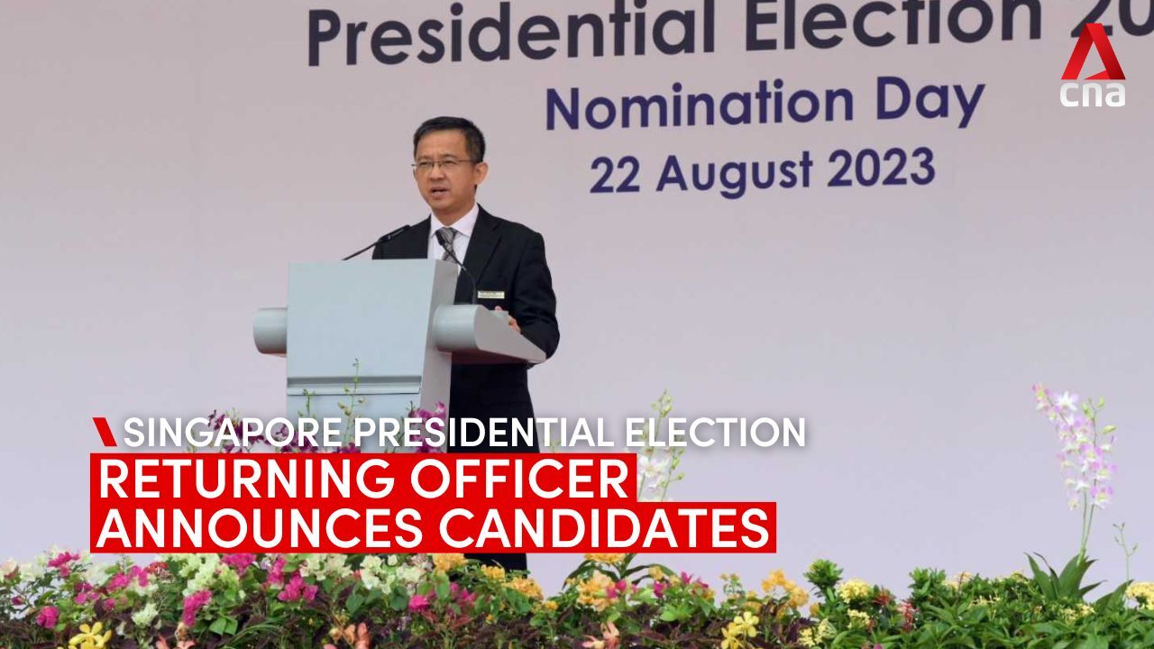 Returning officer announcing 2023 presidential candidates