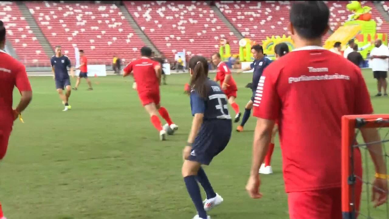 新加坡博彩公司年度公益足球赛筹得超过120万元- 8world