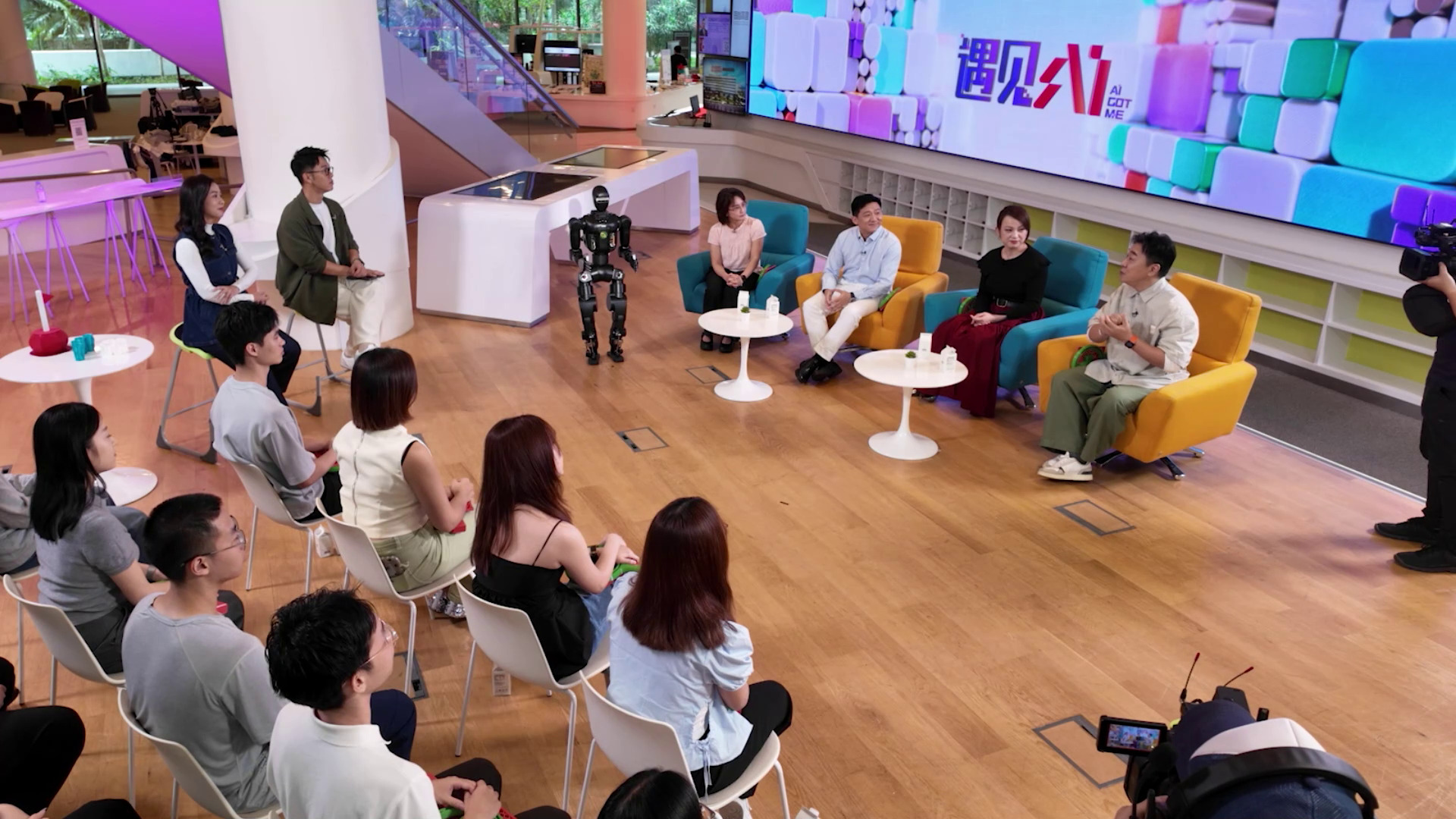 遇见AI | 当AI走进校园：教育正在被重新定义- 8world